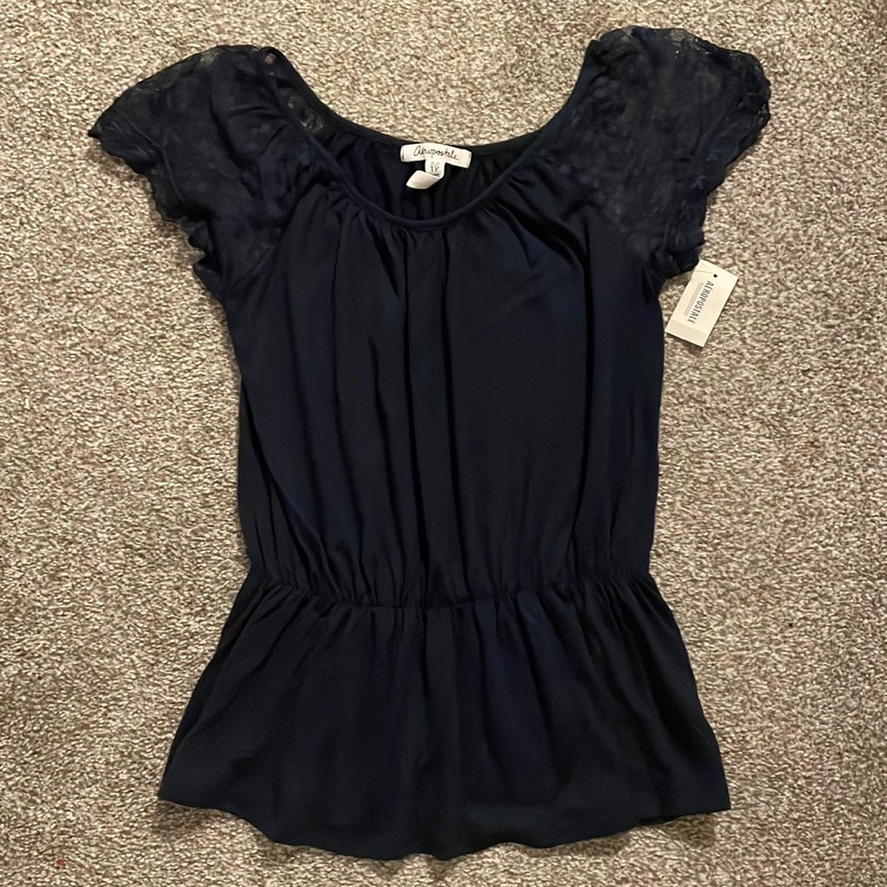 Aeropostale lace top